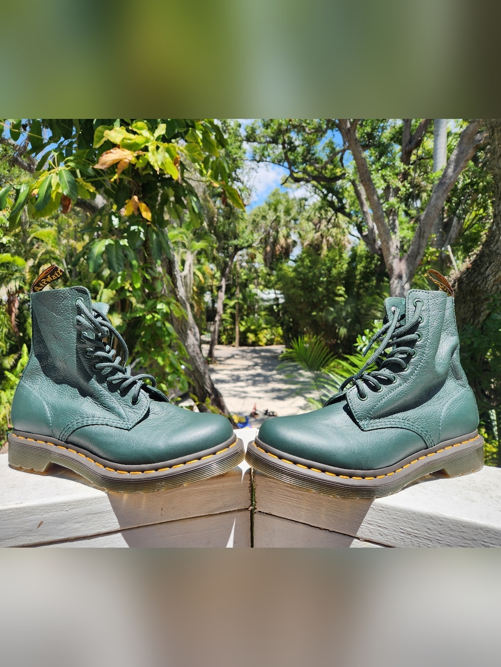 Dr. Martens 1460 Pascal Classic Combat Boot In Green, New With Stickers